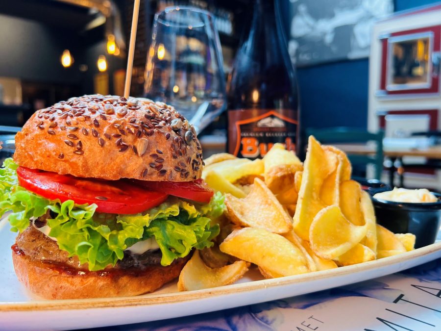 La Giornata Mondiale dell’Hamburger ad Anima Romita ha un sapore speciale!