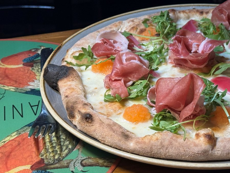 La Pizza del mese di Giugno rievoca il piatto estivo più famoso!